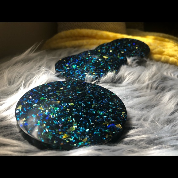 DISCOUNTED Rainbow Holographic Glitter Coaster Set With Matching Holder - Picture 6 of 17